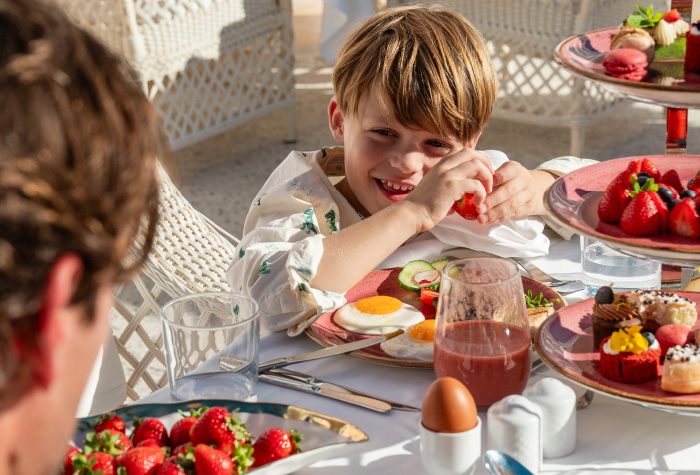 01-childrens-meals-riviera-olympia-dining-grecotel